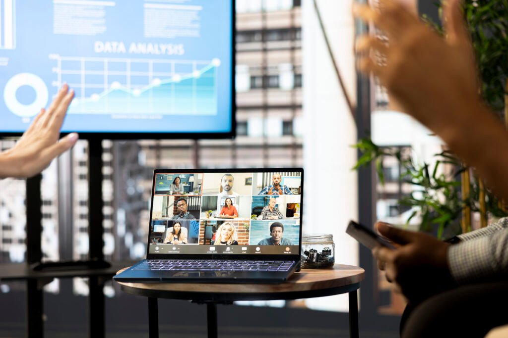 Digital Workplace Transformation: Tools & Strategies